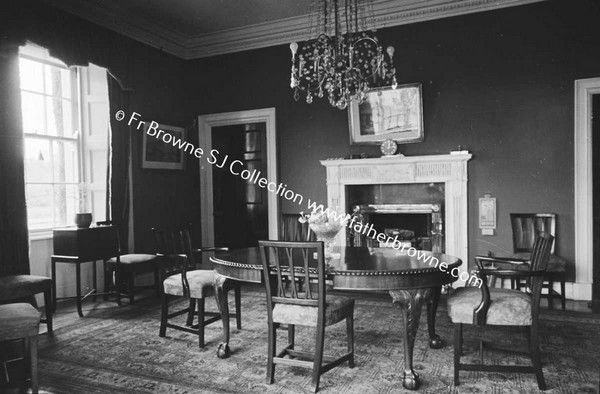 HERBERTSTOWN HOUSE DINING ROOM